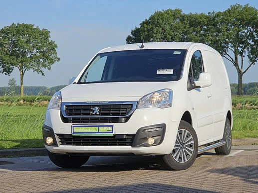 Peugeot Partner - Afbeelding 1 van 18