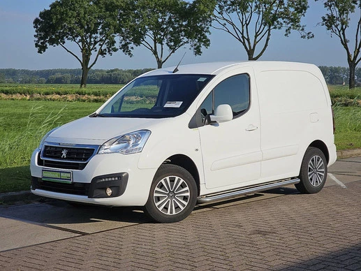 Peugeot Partner - Afbeelding 2 van 18