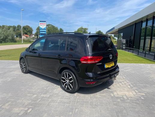 Volkswagen Touran - Afbeelding 3 van 30