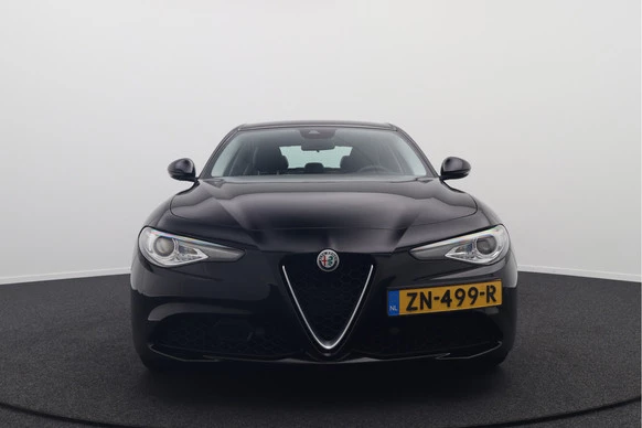 Alfa Romeo Giulia - Afbeelding 3 van 30