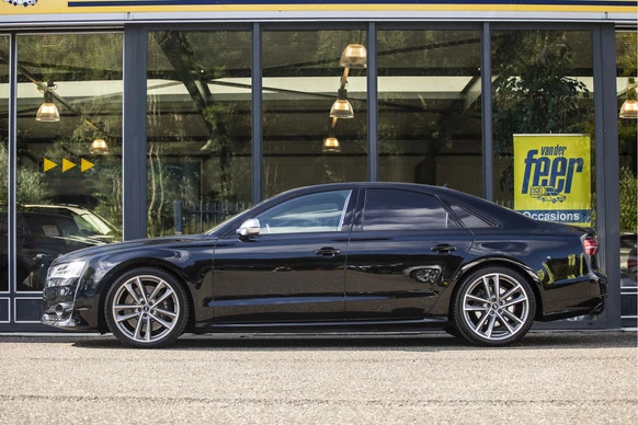 Audi S8 - Afbeelding 8 van 30