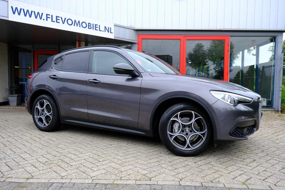 Alfa Romeo Stelvio - Afbeelding 4 van 30