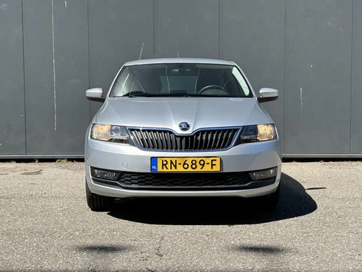 Škoda Rapid - Afbeelding 2 van 30