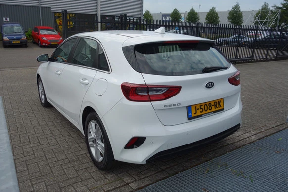 Kia Ceed - Afbeelding 3 van 24