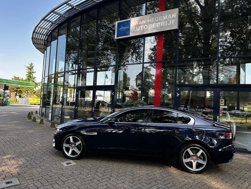 Jaguar XE - Afbeelding 4 van 30