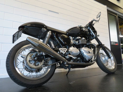 Triumph Thruxton 900 - Afbeelding 12 van 15