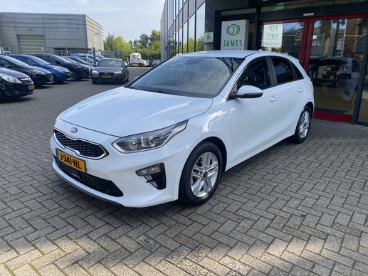 Kia Ceed - Afbeelding 2 van 24