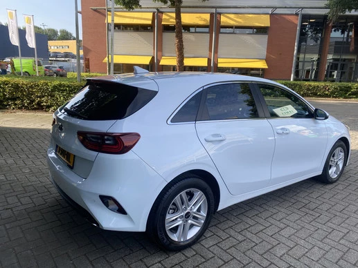 Kia Ceed - Afbeelding 5 van 24