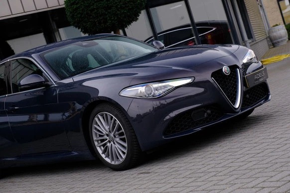 Alfa Romeo Giulia - Afbeelding 12 van 28