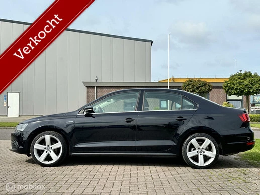 Volkswagen Jetta - Afbeelding 3 van 25