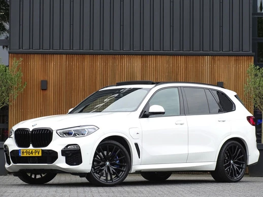 BMW X5 - Afbeelding 1 van 30