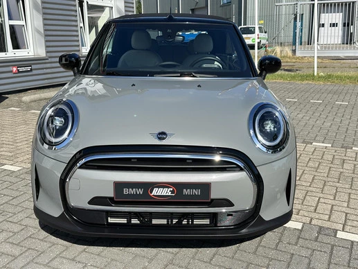 MINI Cooper Cabrio - Afbeelding 29 van 30