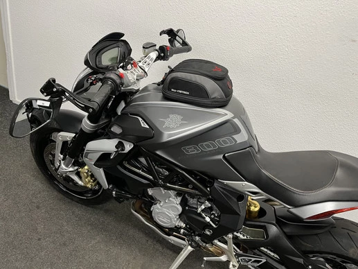 MV Agusta Dragster - Afbeelding 18 van 21