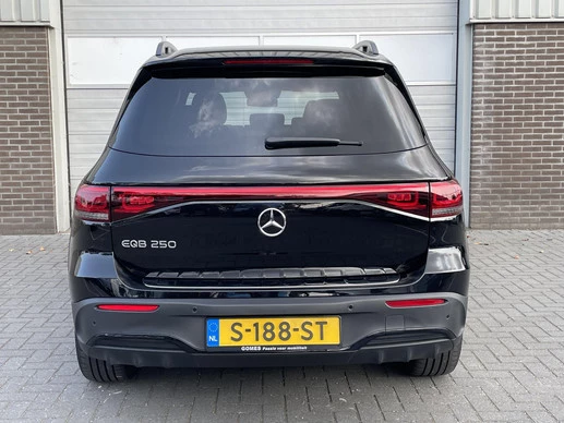 Mercedes-Benz EQB - Afbeelding 5 van 16