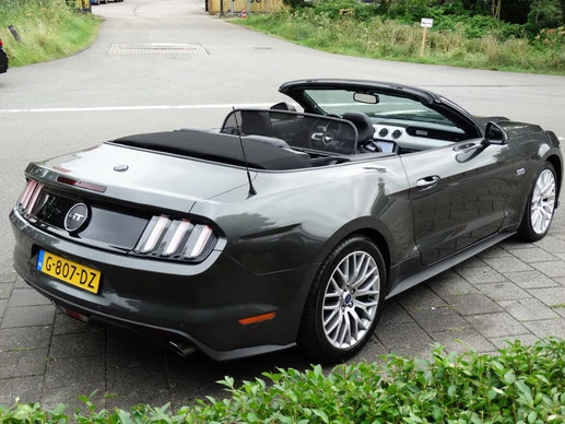 Ford Mustang - Afbeelding 9 van 30