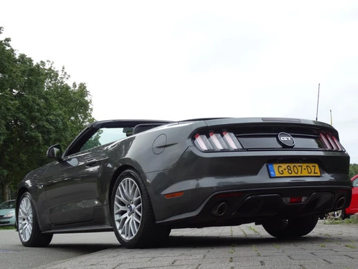 Ford Mustang - Afbeelding 11 van 30