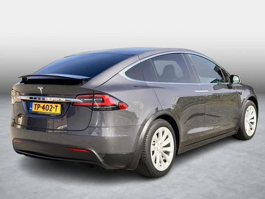 Tesla Model X - Afbeelding 3 van 17