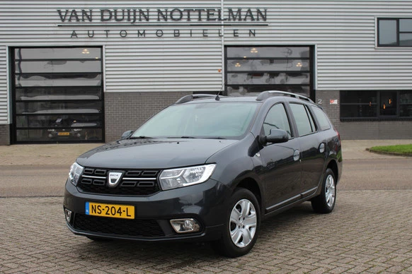 Dacia Logan - Afbeelding 1 van 29