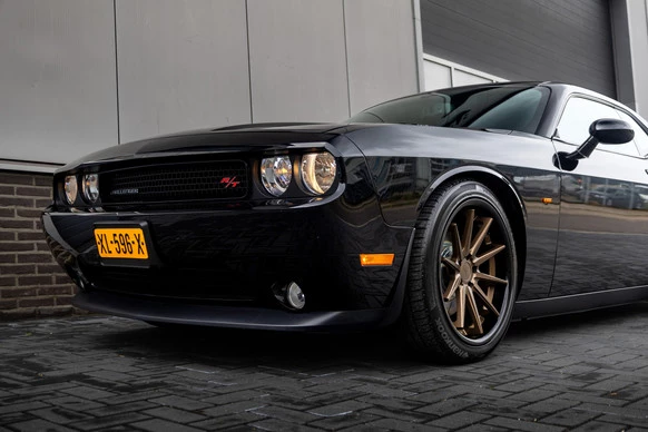 Dodge Challenger - Afbeelding 6 van 30