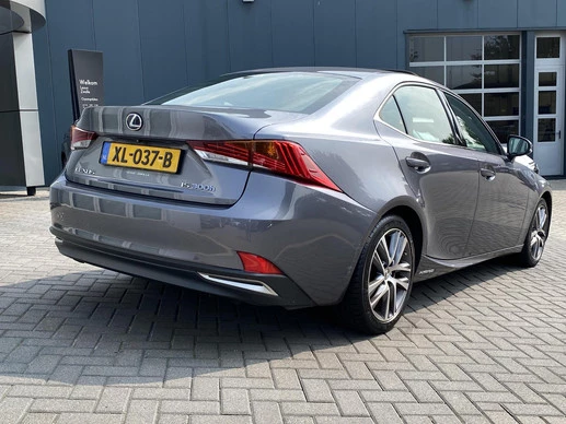 Lexus IS - Afbeelding 3 van 30