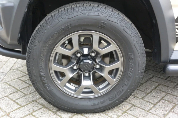 Suzuki Jimny - Afbeelding 15 van 29