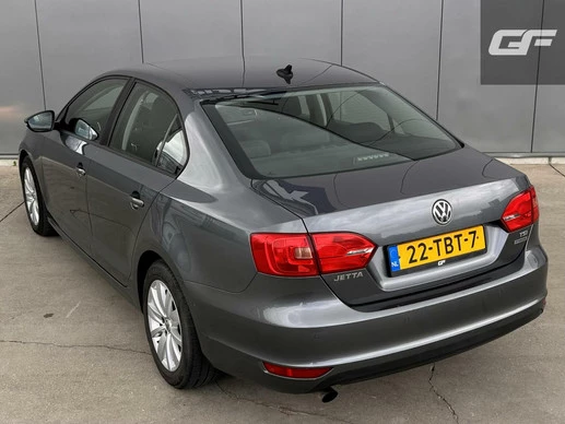 Volkswagen Jetta - Afbeelding 8 van 30