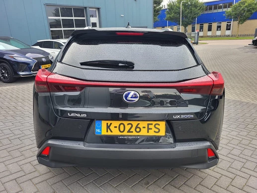 Lexus UX - Afbeelding 4 van 30