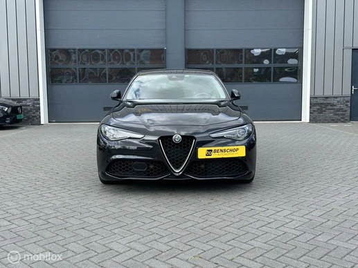 Alfa Romeo Giulia - Afbeelding 3 van 18