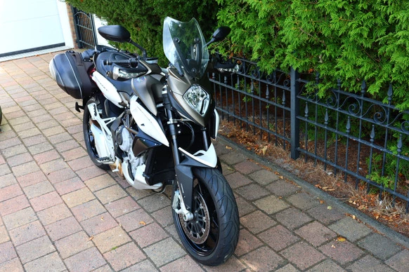 MV Agusta Stradale - Afbeelding 10 van 25
