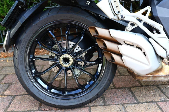 MV Agusta Stradale - Afbeelding 22 van 25