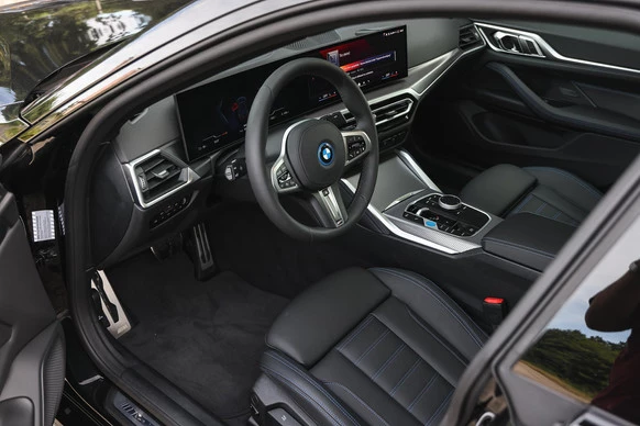 BMW i4 - Afbeelding 10 van 30