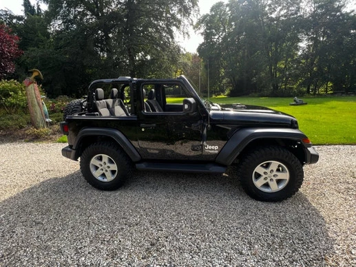 Jeep Wrangler - Afbeelding 15 van 30