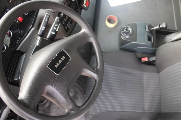 MAN TGL - Afbeelding 18 van 30