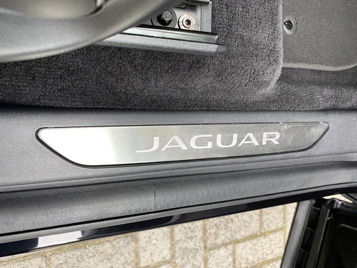 Jaguar E-PACE - Afbeelding 26 van 30