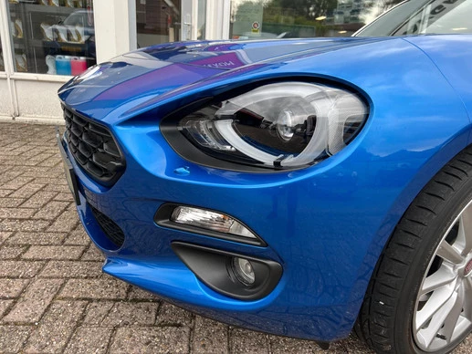 Fiat 124 Spider - Afbeelding 23 van 24