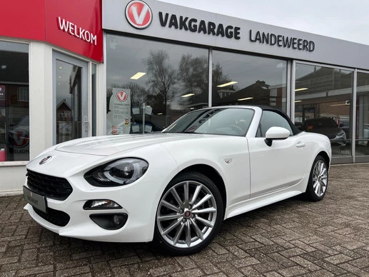 Fiat 124 Spider - Afbeelding 1 van 16