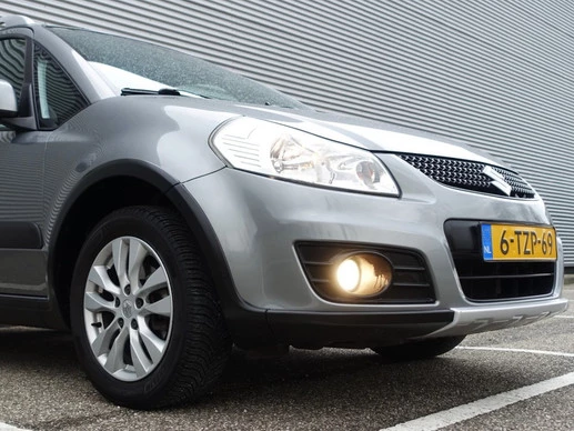 Suzuki SX4 - Afbeelding 28 van 30