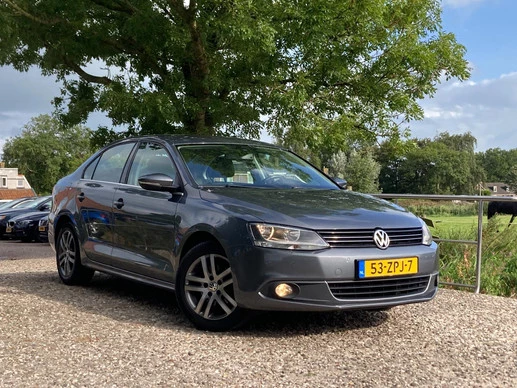 Volkswagen Jetta - Afbeelding 1 van 30