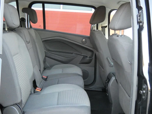 Ford Grand C-Max - Afbeelding 26 van 30