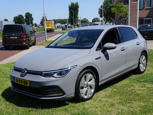 Volkswagen Golf - Afbeelding 24 van 30