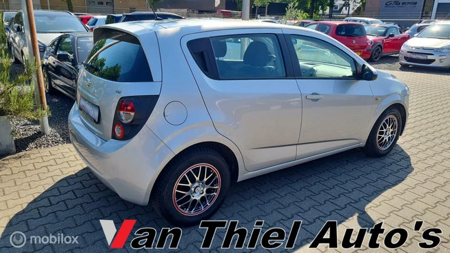 Chevrolet Aveo - Afbeelding 7 van 26