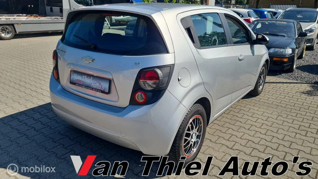 Chevrolet Aveo - Afbeelding 12 van 26