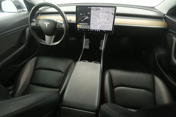 Tesla Model 3 - Afbeelding 7 van 29