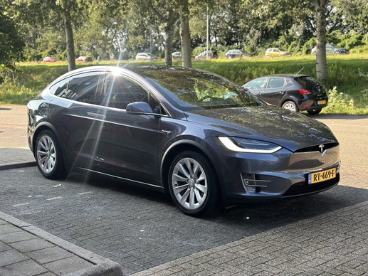 Tesla Model X - Afbeelding 6 van 25