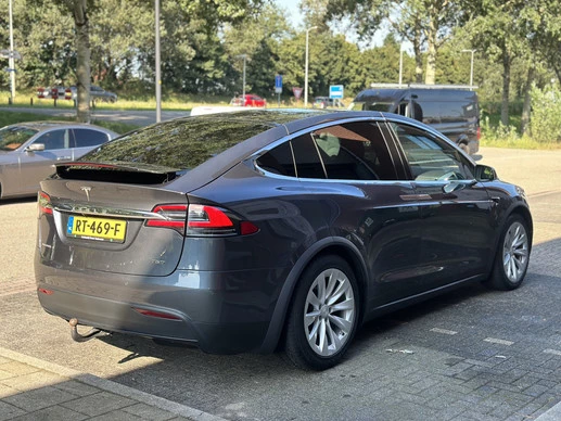 Tesla Model X - Afbeelding 8 van 25