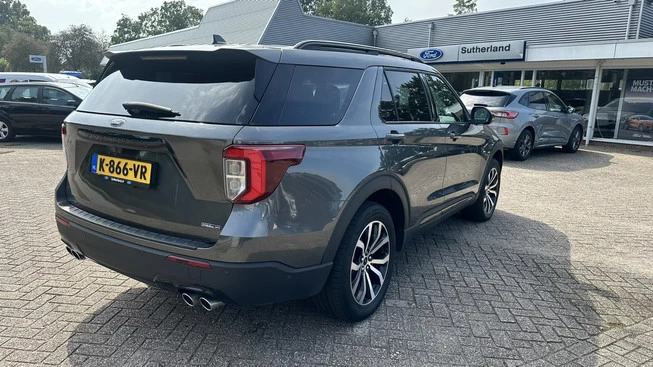 Ford Explorer - Afbeelding 3 van 25