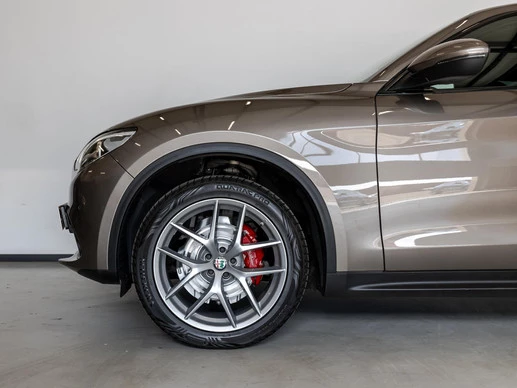 Alfa Romeo Stelvio - Afbeelding 16 van 30