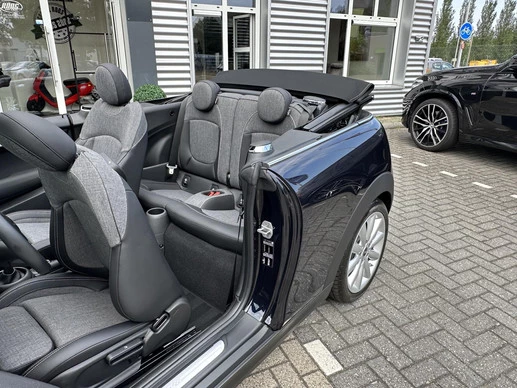 MINI Cooper S Cabrio - Afbeelding 14 van 30