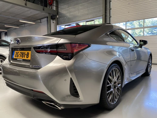 Lexus RC - Afbeelding 21 van 30