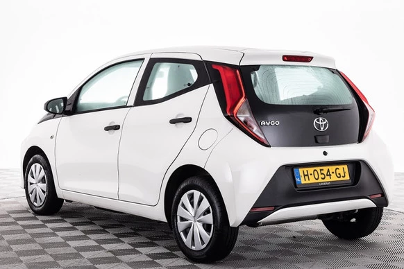 Toyota Aygo - Afbeelding 2 van 17